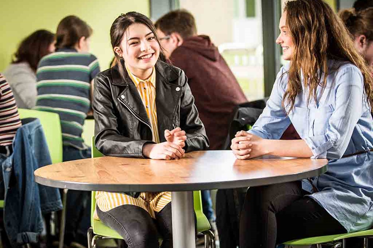 Choose the best way to study your degree at Fife College