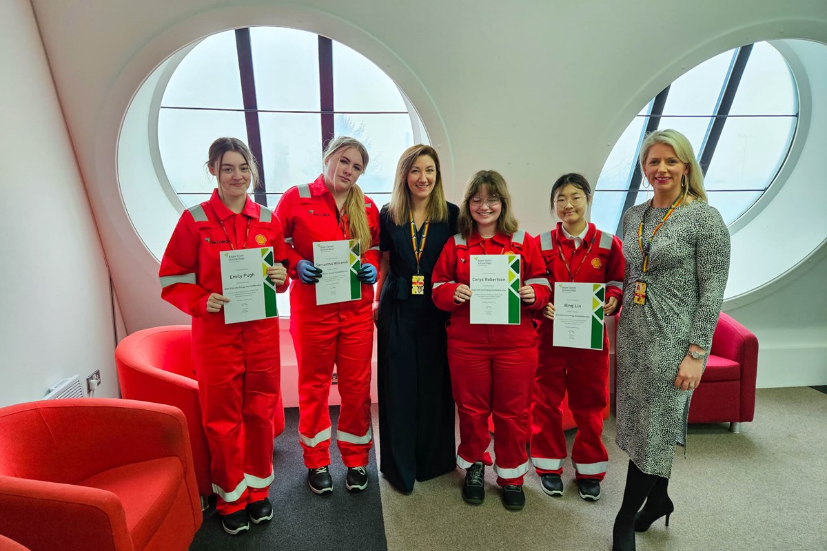 Fife pupils awarded Shell scholarships