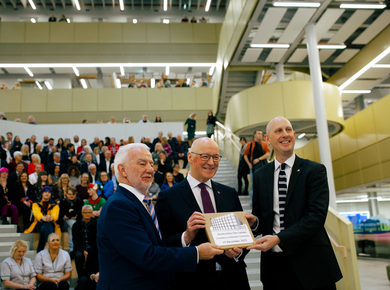 Fifa Collaj Fife College hosts First Minister to mark completion of Dunfermline ...